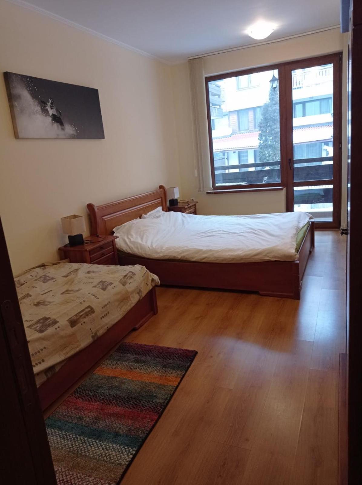 Pine Tree Apartment 3 - B3 Банско Екстериор снимка