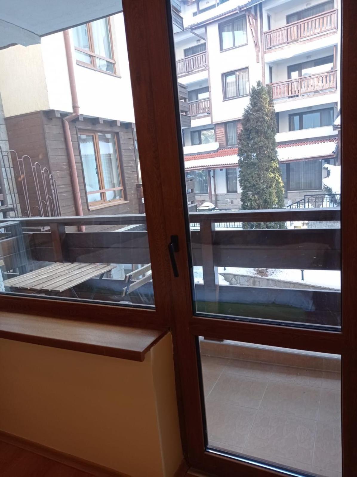 Pine Tree Apartment 3 - B3 Банско Екстериор снимка