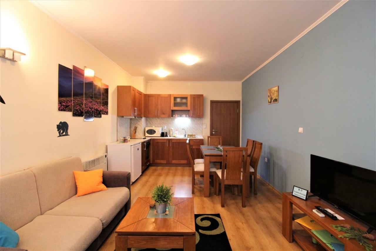 Pine Tree Apartment 3 - B3 Банско Екстериор снимка