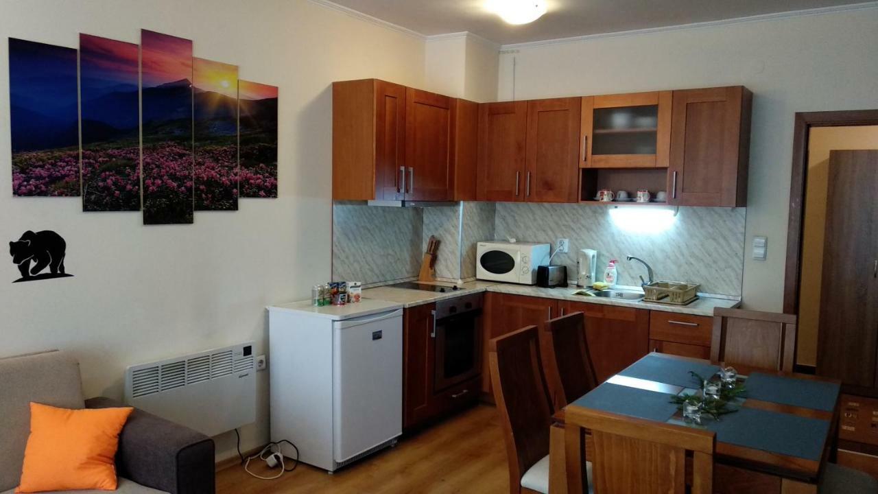 Pine Tree Apartment 3 - B3 Банско Екстериор снимка
