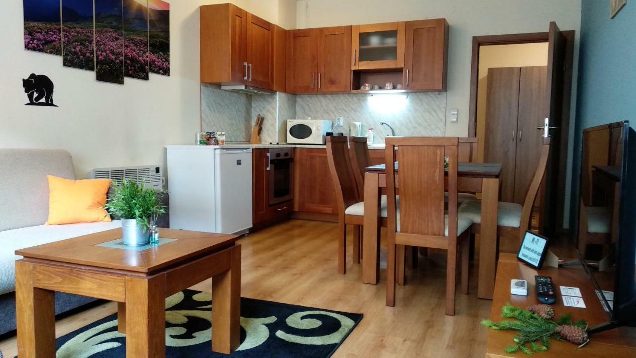 Pine Tree Apartment 3 - B3 Банско Екстериор снимка