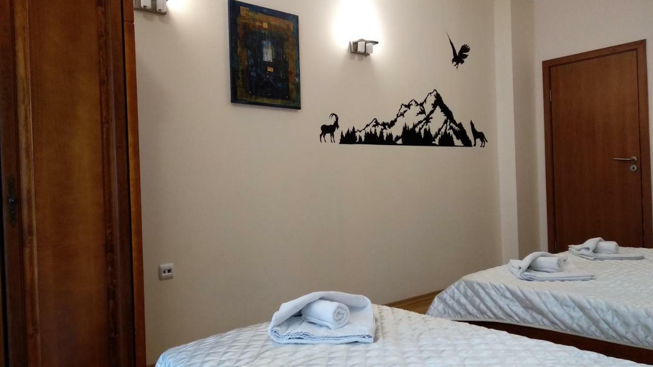 Pine Tree Apartment 3 - B3 Банско Екстериор снимка