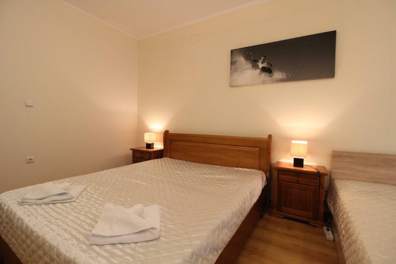 Pine Tree Apartment 3 - B3 Банско Екстериор снимка
